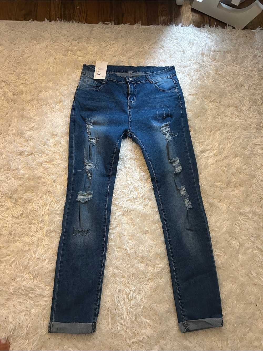 New Women’s Distressed Skinny Jeans - Dark Blue